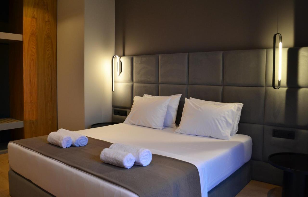 Artnest Luxury Hotel & Suites Sarandë Buitenkant foto