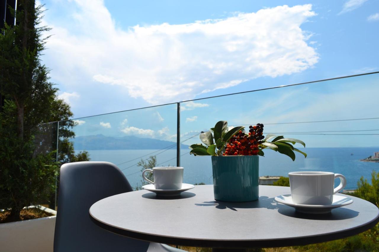 Artnest Luxury Hotel & Suites Sarandë Buitenkant foto