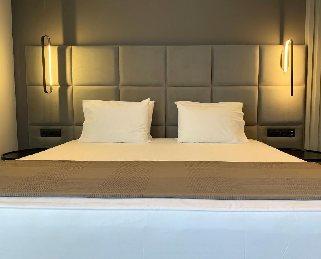 Artnest Luxury Hotel & Suites Sarandë Buitenkant foto