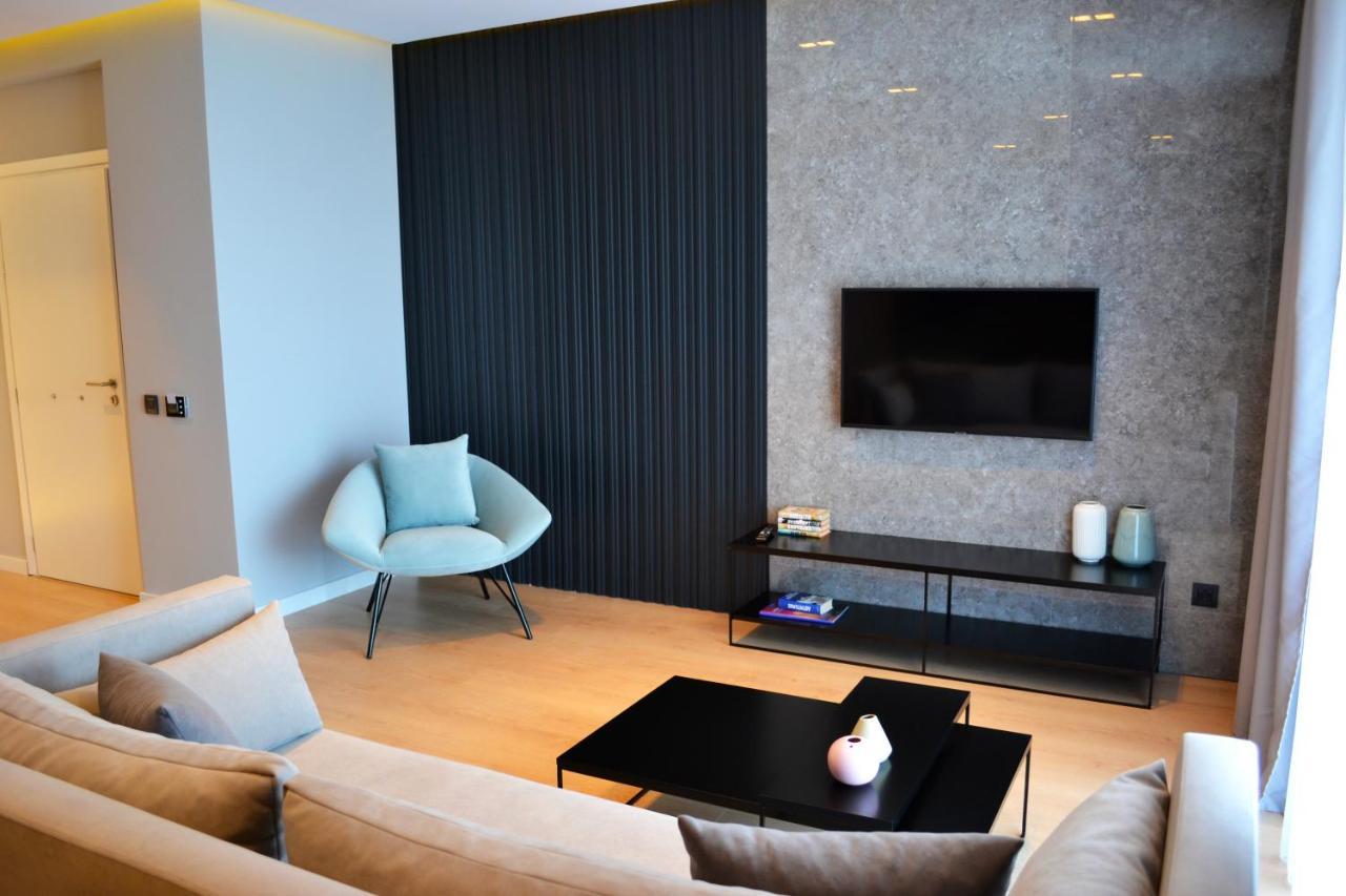 Artnest Luxury Hotel & Suites Sarandë Buitenkant foto
