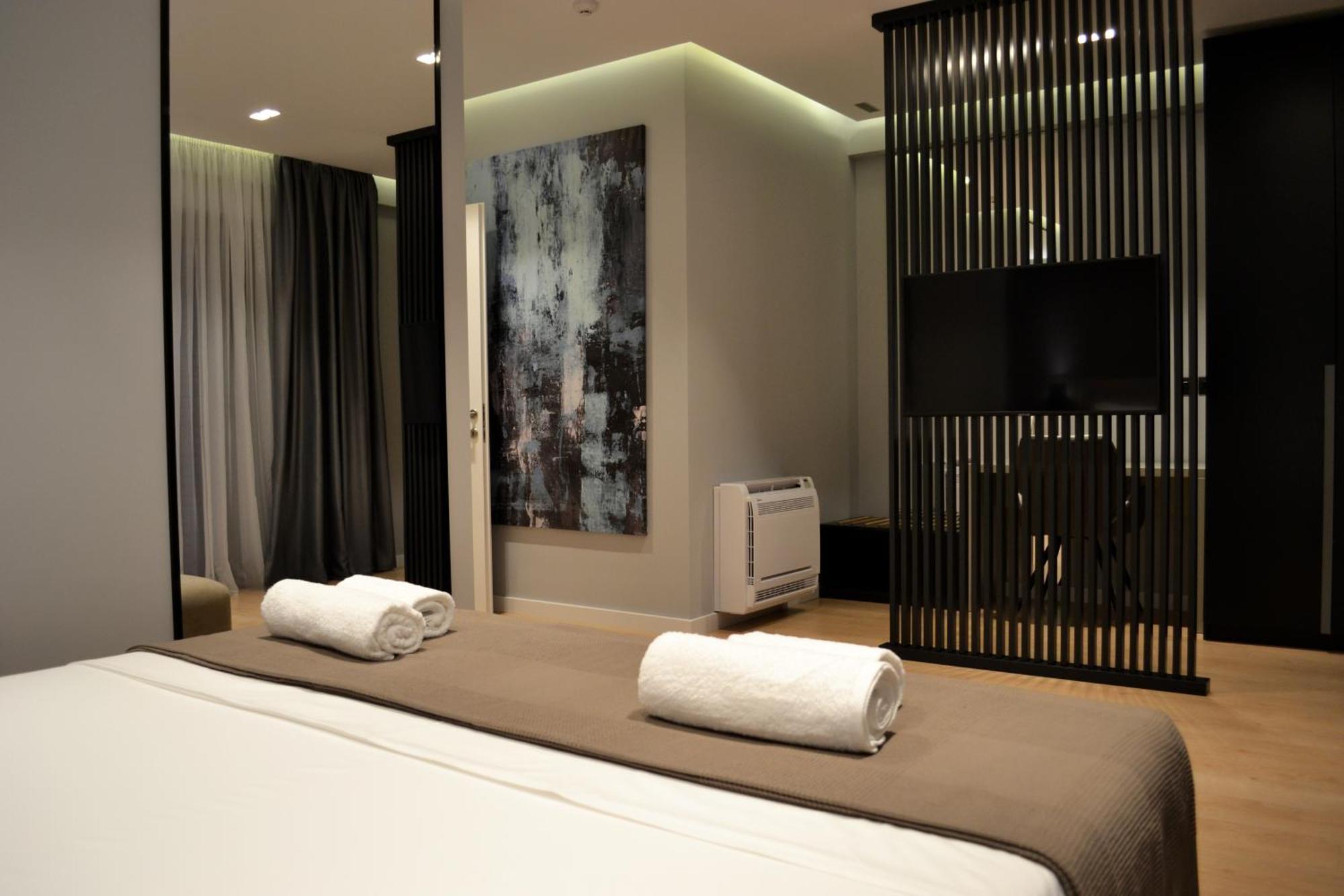 Artnest Luxury Hotel & Suites Sarandë Kamer foto
